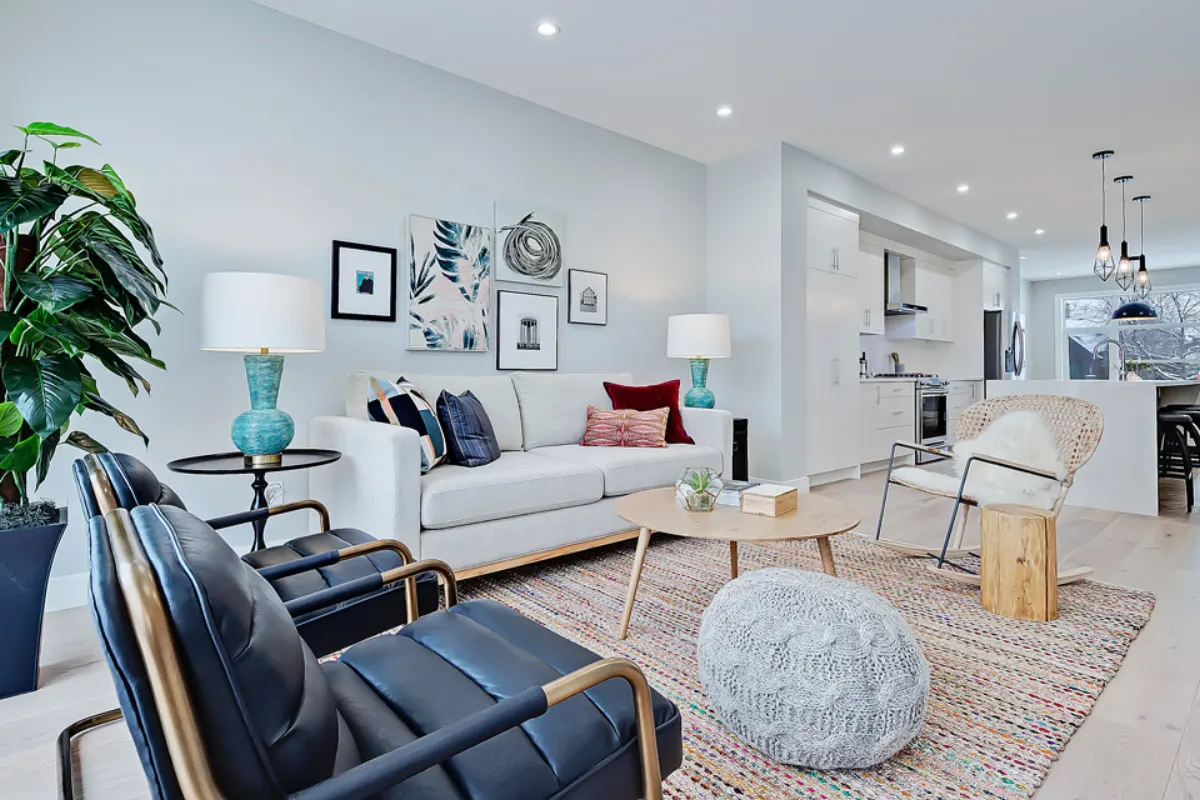 22 Ave NE, photo 4