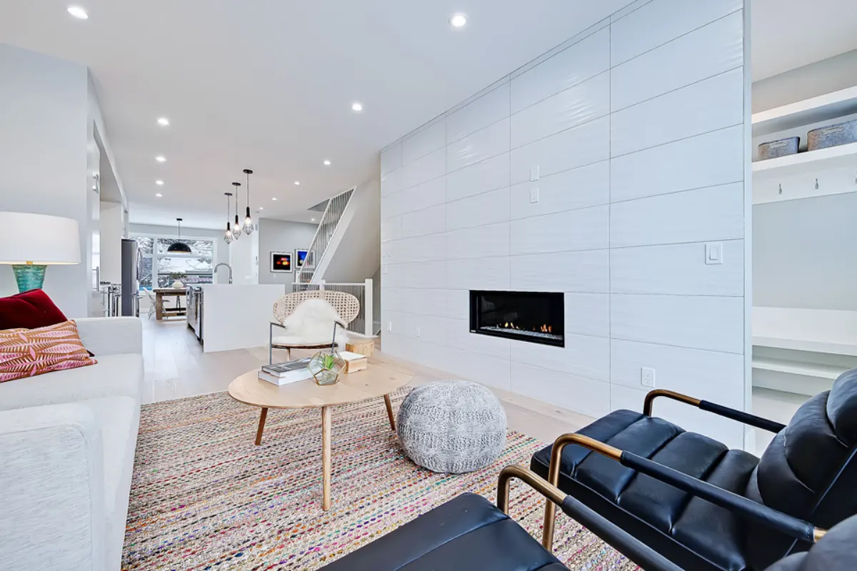 22 Ave NE, photo 5