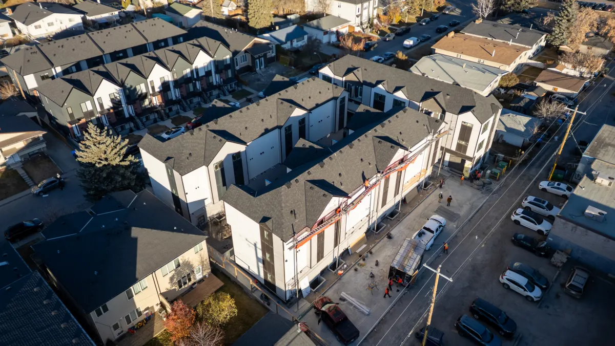 25 Ave NW, photo 4